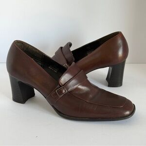 Pesaro Women’s Brown Heeled Penny Loafers Size 9.5